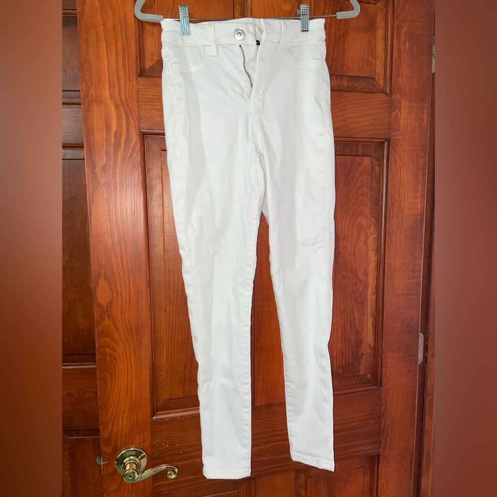 White American Eagle Jeans